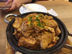 石锅海胆豆腐-品海楼·大连海胆锅贴馆(东港店)