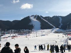 -丝绸之路山地度假区滑雪场