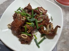 生煎牛肋骨-富来美食
