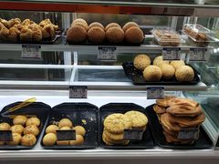 -白玉兰食品(中山公园龙之梦店)