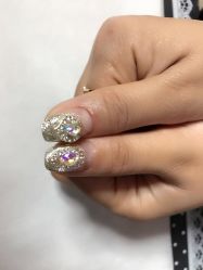 -睫乐园•睫公馆•美睫美甲沙龙