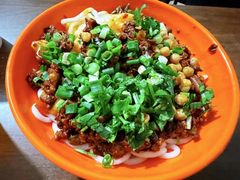 -玲玲米粉·新疆现炒米粉(大十字总店)