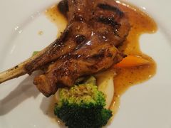 -飨食汇全日制餐厅·昆山皇冠假日酒店(九方店)