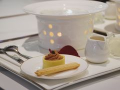 -燕庭·纯燕窝·甜品下午茶(南京西路店)