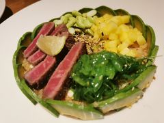 牛肉波奇碗-翠贝卡&Mama Kelly Brunch Coffee(河西店)