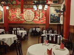 -梅龙镇酒家(南京西路总店)
