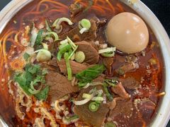 -薛记襄阳香辣牛肉面(平安路店)