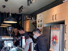 -行山咖啡(南湖店)