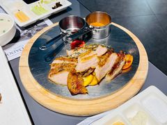 碳烤猪颈肉-小大董·烤鸭(观景餐厅·南京西路店)