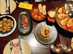 -BROWNSTONE布朗石西班牙餐厅(富城店)