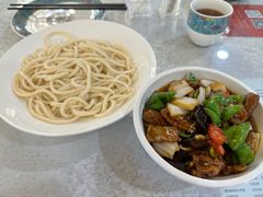 -汗腾格里·风味餐厅(新疆驻京办店)