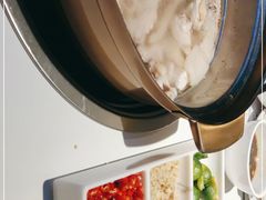 -烹然四季椰子鸡火锅(姚家园万象汇店)