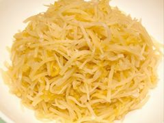 酸菜土豆丝-和和小厨
