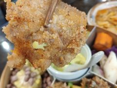 -黄桷树曹家私房菜(江与城店)
