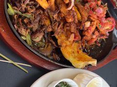 -Chili's Cafe&Bar奇利斯(滨江店)