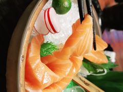-鲑属寿司·火山石烧和牛(南城店)