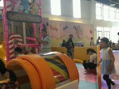 -蒙特利亲子乐园