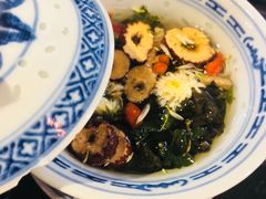 -巴四老城区炭火蛙锅(张江店)