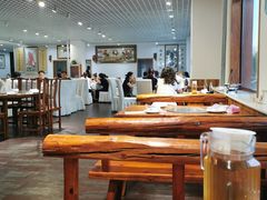 大堂-大草原清真饭庄(沙河店)