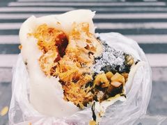 -上海虹口糕团(福州路店)