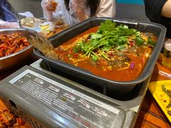 青花椒烤全鱼-西部一串烧烤·地道湘西小串