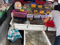 -拉威海鲜市场