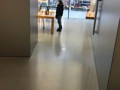 -Apple零售店(新街口店)