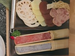 -洪氏嗨捞·猪肚鸡火锅(阳光天地店)