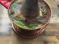 -阿郎龙虾烧烤海鲜馆(苏河融景店)