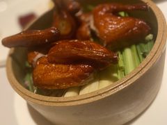 脆皮乳鸽-广州富力丽思卡尔顿酒店·丽轩·粤菜