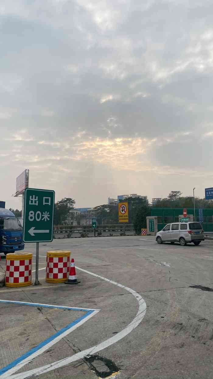 广惠高速沙河服务区-"服务还是不错的,重要的是油品好.