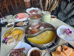 -围炉·川味鲜货火锅(万达珍珠坊店)