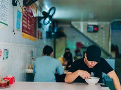 -玲玲饮食店
