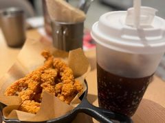 -必胜客(大宁路店)