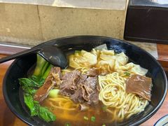 -香港久记牛腩云吞面(友好广场店)