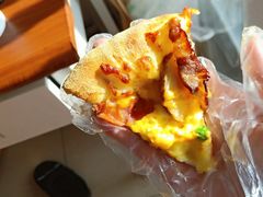 美国风情土豆培根披萨咸蛋黄流心卷边-达美乐比萨(双安店)