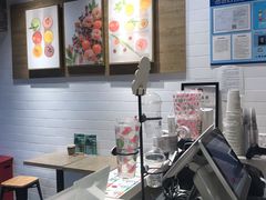 -果之满满鲜榨果汁(科技产业大厦店)