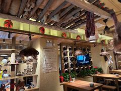 -泥糊破店小酒馆·团建聚餐(南京西路店)