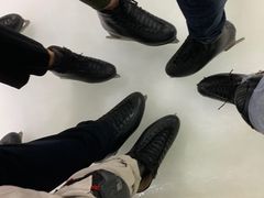 -全明星滑冰俱乐部(海口日月广场店)