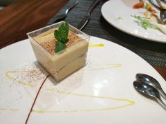 -GreyWhale灰鲸餐厅(武汉国际广场店)