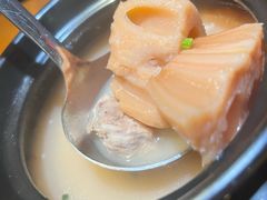 -莲餐厅·湖北菜·潜江小龙虾店(愚园路店)