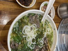 -老贵阳全牛粉(尚义路店)