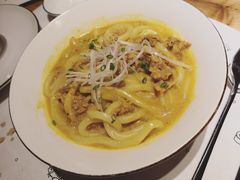 咖喱乌冬面-小句号·精致料理(江南环球港店)