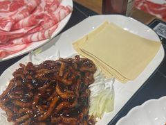 -常赢三兄弟·清真涮肉·清真炒菜(朝阳新城店)