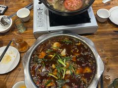 -乡土特色.冷锅鱼.牦牛肉汤锅