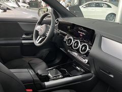 -宁波之星奔驰4S店(海曙店)