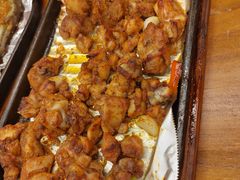 东镇老味道烤鸡块-老东镇啤酒屋海鲜加工·蒸汽海鲜·海鲜烧烤(台东店)