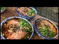 -刘二姐肥肠米粉(总店)