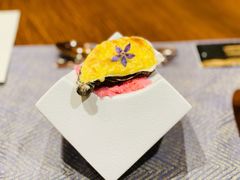 鼠尾草蛋黄焗绿宝石生蚝-北京古城老院厉晓麟精致菜