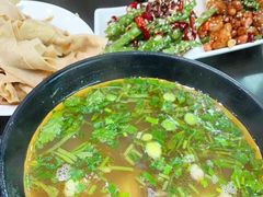 -杨记清芳牛肉拉面(宝龙广场店)